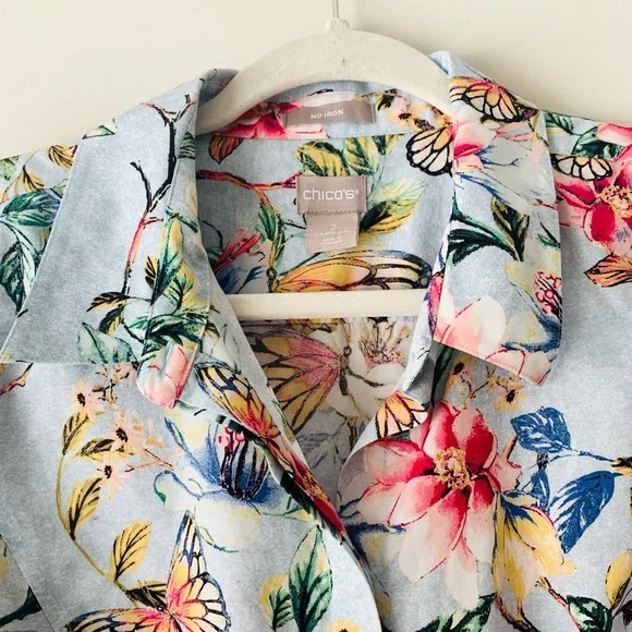 Chico’s No Iron Butterfly Floral Button-Up Shirt Women Size 12/14 Preppy Office - Picture 5 of 12
